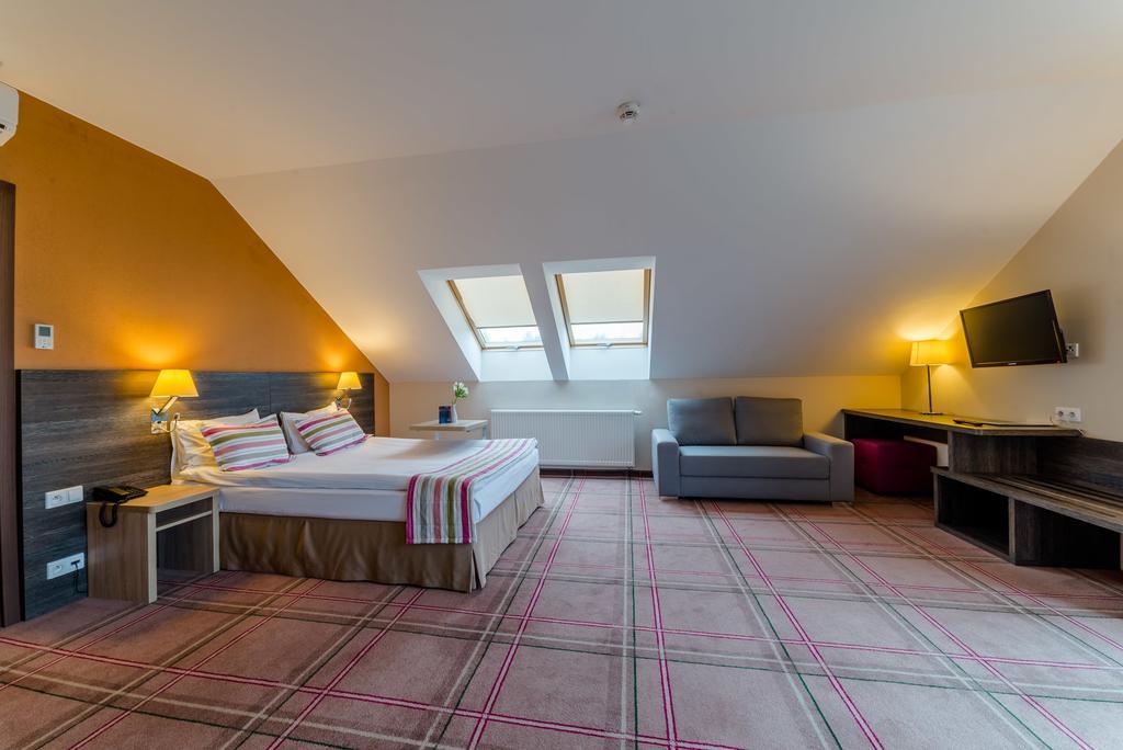 Mikolajki Resort Hotel & Spa Jora Wielka Экстерьер фото